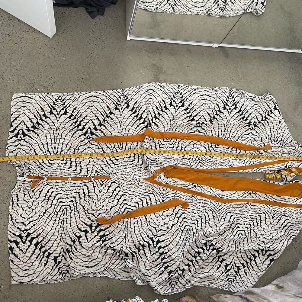 Coverup/Jumpsuit one sz fits most - Picture 14 of 17